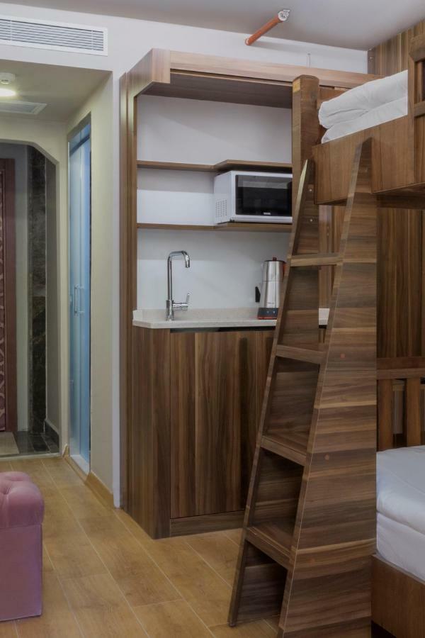 Ferman Apart Hotel Sisli Harbiye Exterior foto