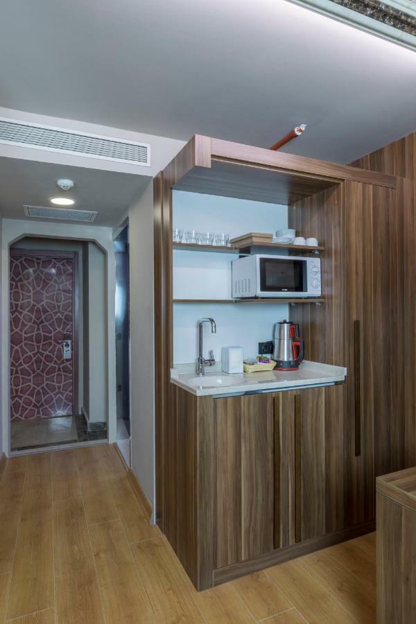 Ferman Apart Hotel Sisli Harbiye Exterior foto